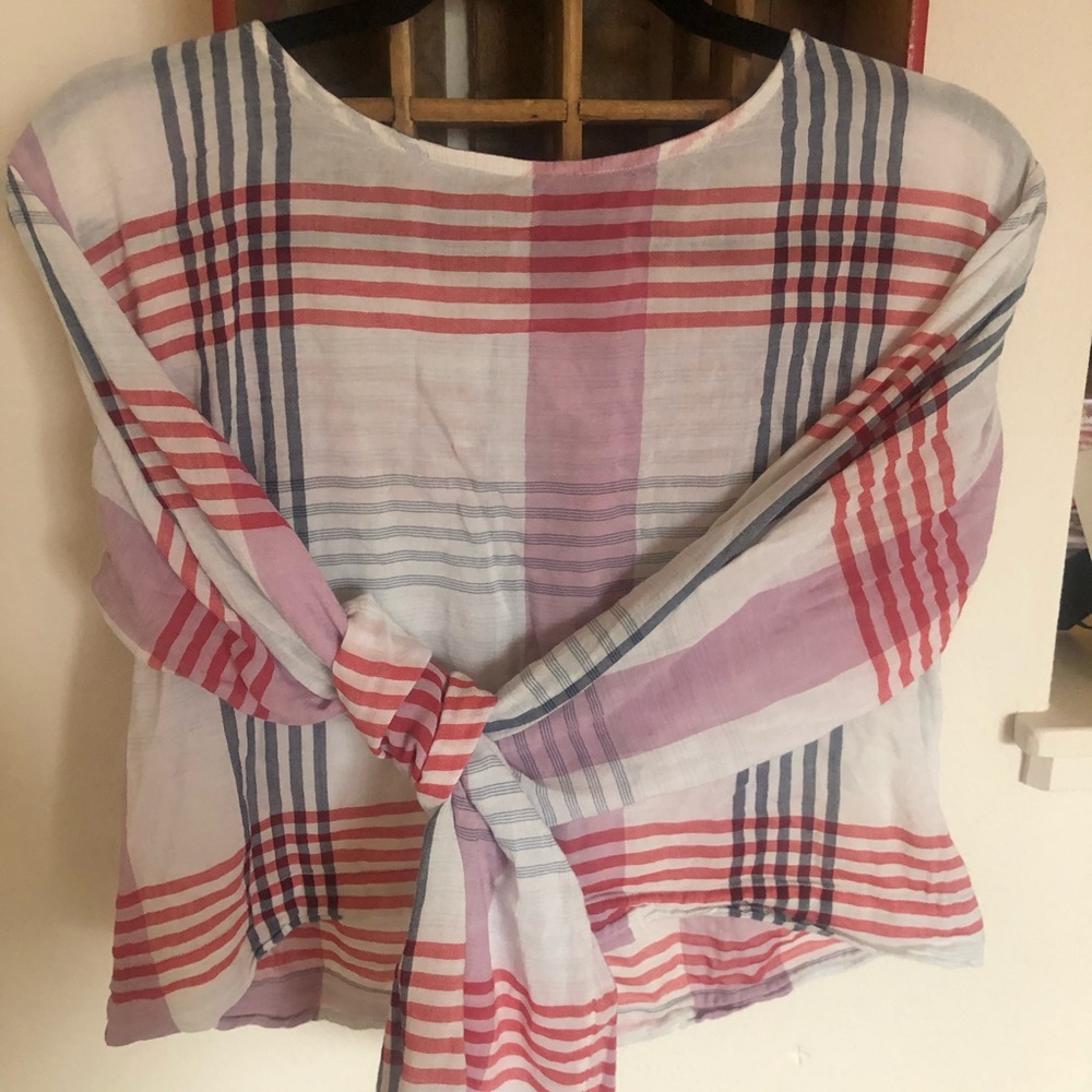 Light and airy crop top